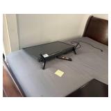 Sceptre TV 24" with Remote