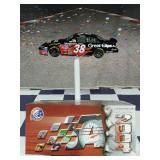 (UNUSED) Kasey Kahne #38 Great Clips NASCAR 1:24 Scale Diecast Model Car 2004 Dodge Intrepid