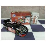 (UNUSED) Kasey Kahne #38 Great Clips NASCAR 1:24 Scale Diecast Model Car 2004 Dodge Intrepid