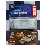 (UNUSED) Dale Jarrett #88 UPS 2001 Ford Taurus NASCAR Diecast 1:24 Stock Car