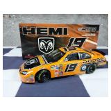 (UNUSED) Jeremy Mayfield #19 Dodge HEMI NASCAR 1:24 Scale Diecast Model Car