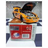 (UNUSED) Jeremy Mayfield #19 Dodge HEMI NASCAR 1:24 Scale Diecast Model Car