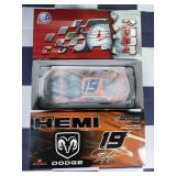 (UNUSED) Jeremy Mayfield #19 Dodge HEMI NASCAR 1:24 Scale Diecast Model Car