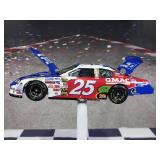 (UNUSED) Brian Vickers #25 GMAC 1:24 NASCAR Diecast Model Car
