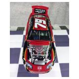 (UNUSED) Kasey Kahne #79 Auto Value NASCAR Diecast 1:24 Car Model