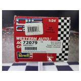 Darrell Waltrip #17 Western Auto/AC Delco Chevy Lumina 1:24 Diecast NASCAR Model