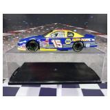 Michael Waltrip #15 NAPA Auto Parts NASCAR Diecast 1:24 Race Car