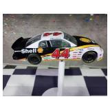 Bobby Labonte #44 Shell NASCAR Racing Champions 1:24 Scale Diecast