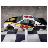 Bobby Labonte #44 Shell NASCAR Racing Champions 1:24 Scale Diecast
