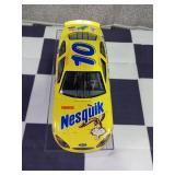 Scott Riggs #10 Nesquik NASCAR Diecast 1:24 Race Car