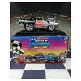 (UNUSED) DKevin Harvick #29 GM Goodwrench NASCAR 1:18 Diecast Model Car
