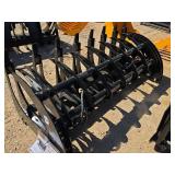 GIYI 72-inch Skid Steer Curved Wood Grabber