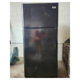 Frigidaire Top-Freezer Refrigerator - Retail: $75