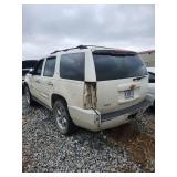 2008 Chevrolet Tahoe - WHITE