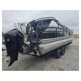 2021 LOWE TRITOON SF232 ~ BLACK and SILVER
