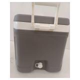 Igloo Cooler 50qt. Gray Plastic 50440 - Retail: $184