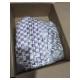 Windkream 8 Pcs Checkered Large Bath Towels Bulk 27.56 x 55.12 Inch Soft Colorful Bath Towels Checkered Towels for Bathroom Spa Shower Gifting Hotel Gym Beach Pool