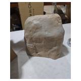 EMSCO Group Landscape Rock Natural Rock Appearance Small Lightweight Easy to Install