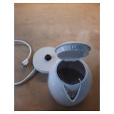 Ovente 1.7 Liter BPA Free Cordless Electric Kettle  White (KP72W)
