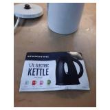 Ovente 1.7 Liter BPA Free Cordless Electric Kettle  White (KP72W)