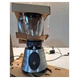 Oster Classic Series 8-Speed Blender with 6-Cup Glass Jar