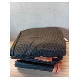 US Cargo Control Moving Blankets Heavy Duty 72\"x80\" 6-Pack, (65 lbs/doz), Heavy Duty Packing Blankets for Moving Furniture, Shipping, and Storage, Black Quilted Furniture Pads, MBDELUXE Econo Deluxe