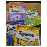 Temptations Classics and MixUps Crunchy and Soft Cat Treats Variety Pack, 6.3 oz. Pouches (Pack of 4)