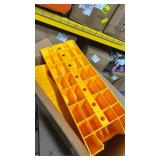 MaxxHaul 50939 3-Steps RV Leveling Ramps Yellow Camper & Trailer - Set of 2 Wheel Chocks