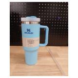 Stanley Quencher 40oz Insulated Tumbler - Pool Blue - Retail: $45