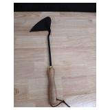 Roytoa Triangle Garden Hoe - Retail: $25