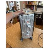 $140 Aluminum Carry On Luggage 22x14x9, TSA Lock, Silver, 20 Inch