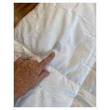 $50 Bedsure Comforter Duvet Insert, King Size, White, 90x102 Inches