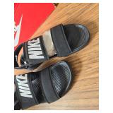 $50 Nike Tanjun Womens Sandal Black/White/Black 882694-001 (7 B(M) US)