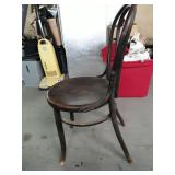 Bentwood Cafe Chair - Dark Wood Finish