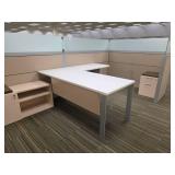 Modern Office Cubicle Set