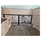 Modern Office Cubicle Set