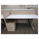6 Station Cubicle Set W/ 6 Humanscale Height-Adjustable Office Desk