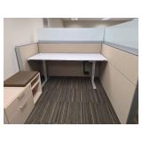 Modern Humanscale Office Cubicle Workstation With 1 Suite and 4 Cubicles