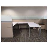 Humanscale Modern Office Cubicle Workstation Woth 1 Suite and Cubicle