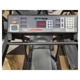 Life Fitness 9500HR Commercial Treadmill