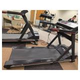 Life Fitness 9000 HR Commercial Treadmill