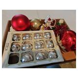 Miscellaneous Christmas ornaments