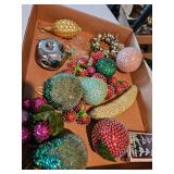 Miscellaneous sequined fruit