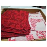 Christmas tablecloths and napkins