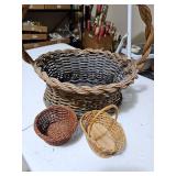 Decorative woven baskets
