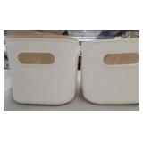 Modern Kitchen Storage Set - Bamboo Cutting Board and Storage Containers