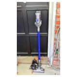 Dyson Cordless Vacuum Cleaner - Retail: $150