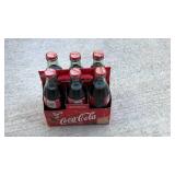 Vintage Coca-Cola Christmas Holiday Carrier with 6 Bottles - Retail: $25