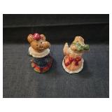 Vintage Salt & Pepper Bear Figurines