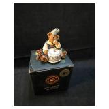 Boyds Bears Baker Musical Figurine - Happy Birthday Tune